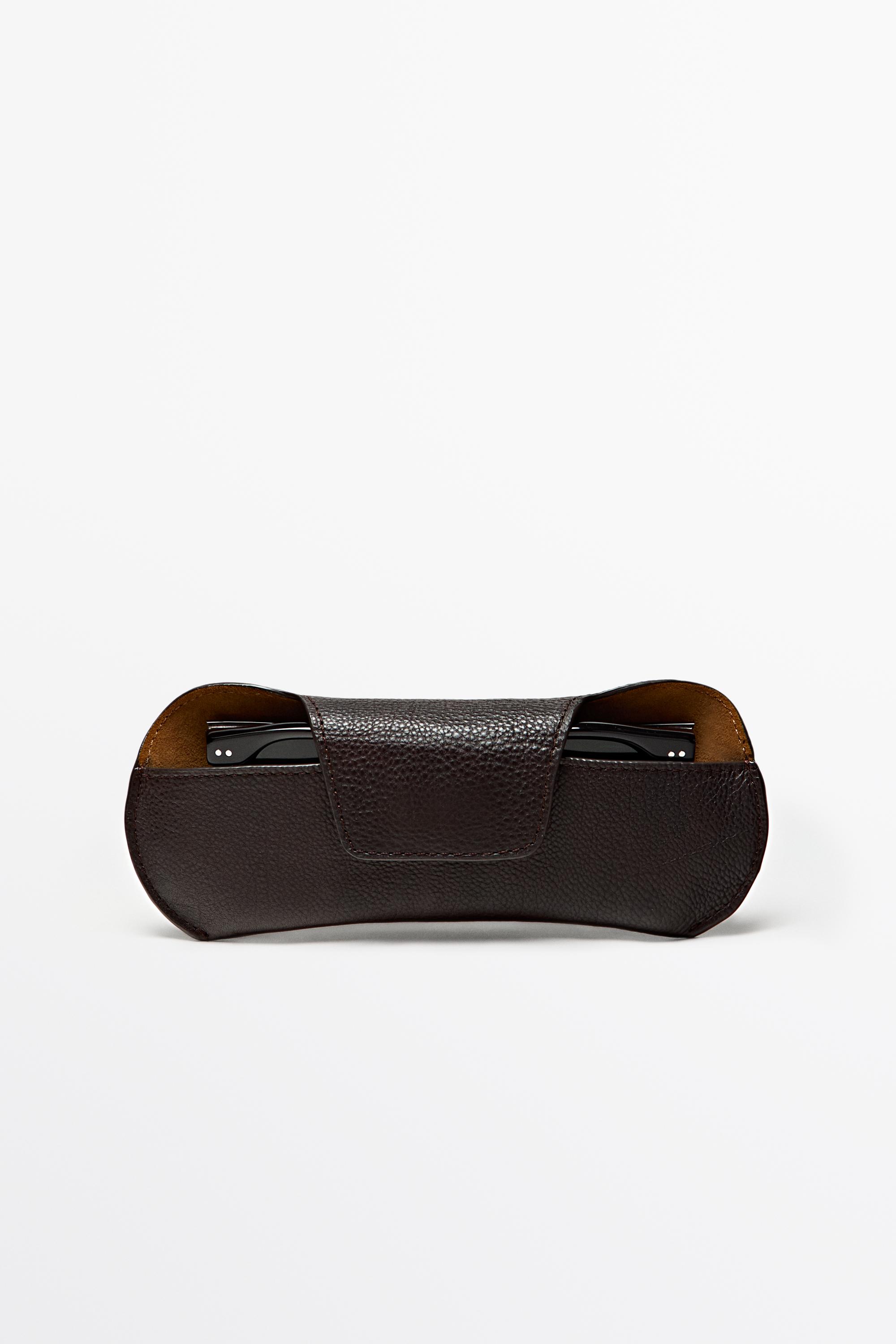 Étui à lunettes de soleil en cuir nappa
